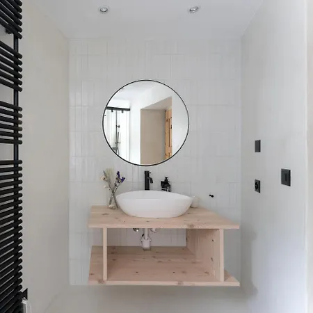 Boutique Ueja Hotel Scuol