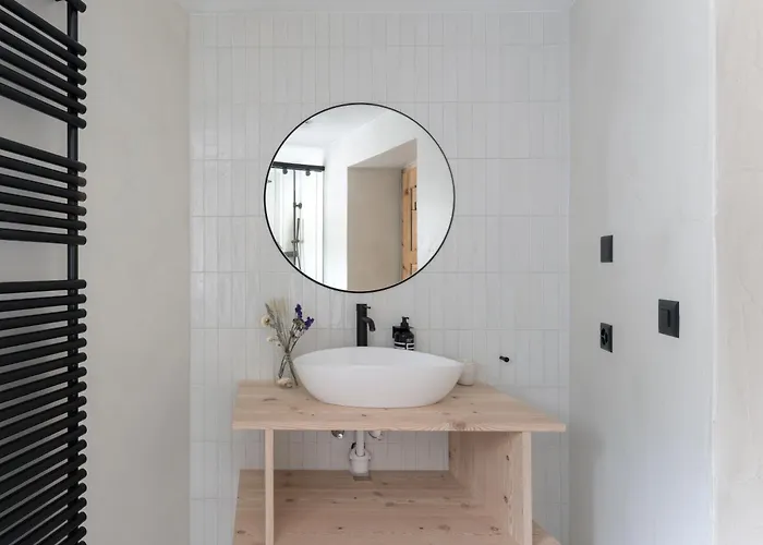 Boutique Ueja Hotel Scuol