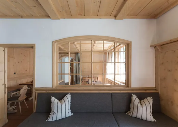 Hotel Boutique Ueja Scuol