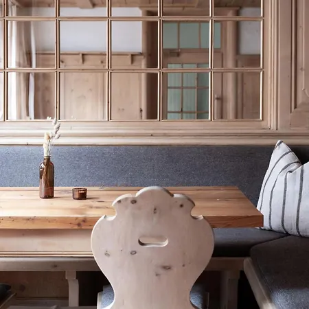 Boutique Ueja 스쿠올