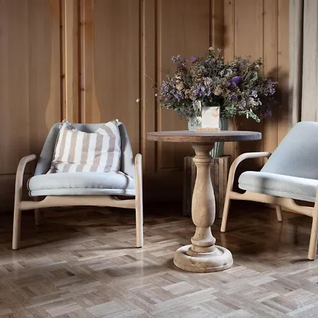 Boutique Ueja 스쿠올