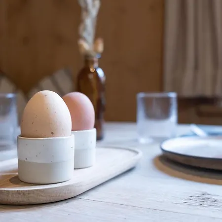 Boutique Ueja 호텔 *